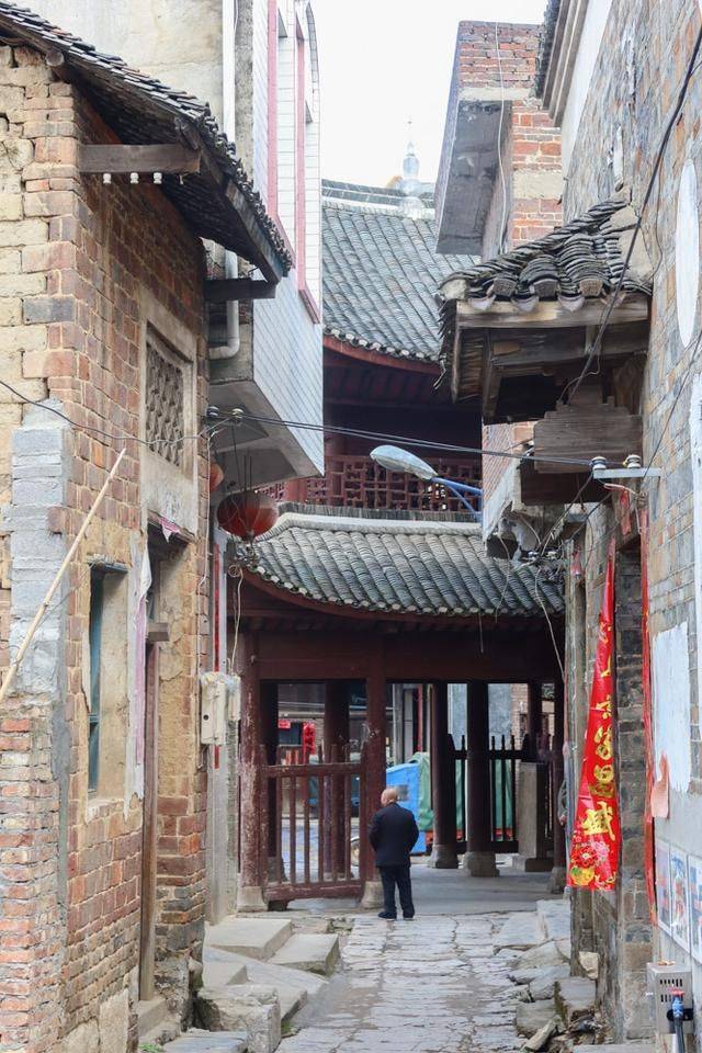 在湖南永州,竟然藏着一个“小凤凰古城”,门票免费景色太美12