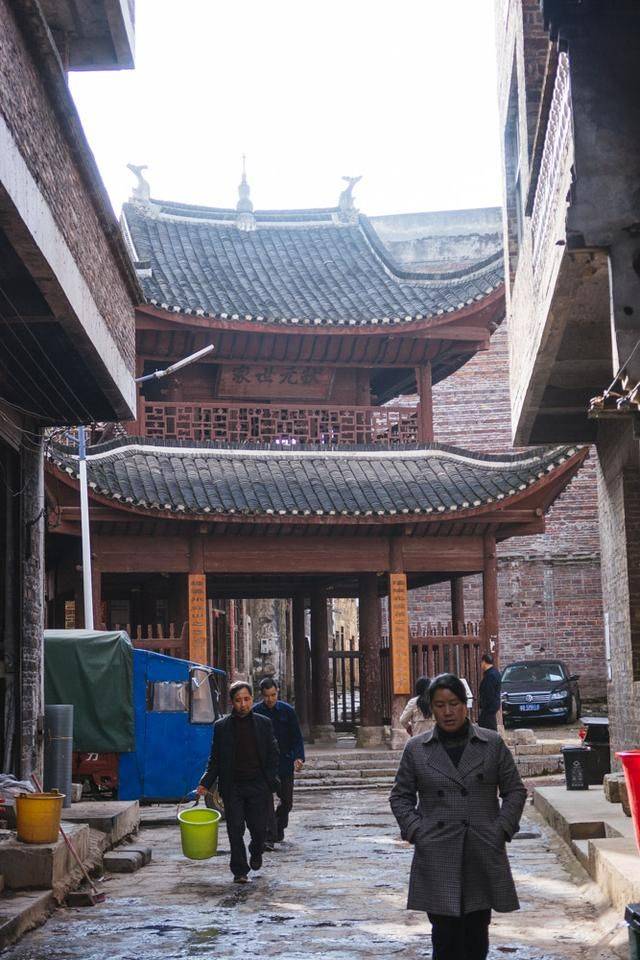 在湖南永州,竟然藏着一个“小凤凰古城”,门票免费景色太美23