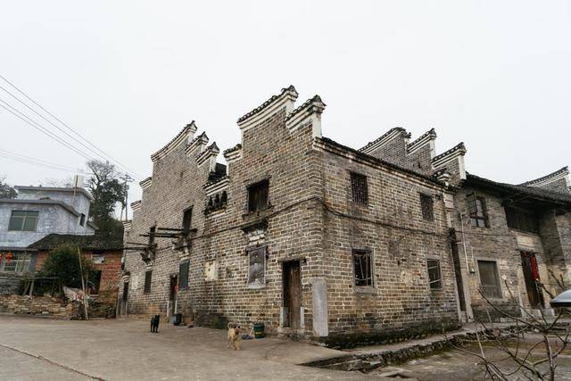 湖南郴州又一精美古村，镜头拉近一看，竟然有点像凤凰古城13