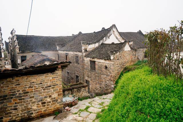 湖南郴州又一精美古村，镜头拉近一看，竟然有点像凤凰古城15