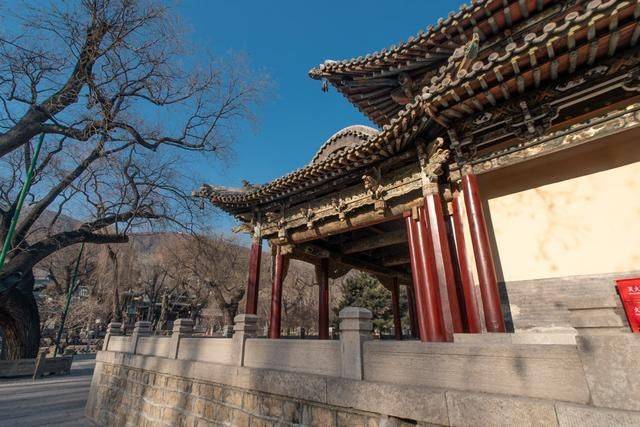 中国最古老的祠堂式园林建筑，就在太原，为纪念姜子牙女儿而建15