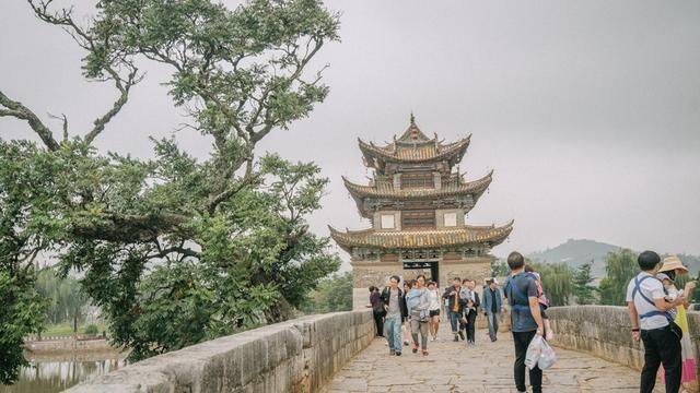 这是中国最慢的火车,车费120元,却火爆异常人满为患6