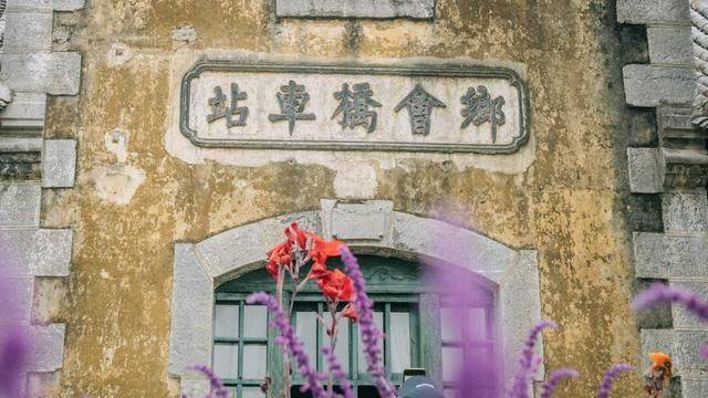 这是中国最慢的火车,车费120元,却火爆异常人满为患18