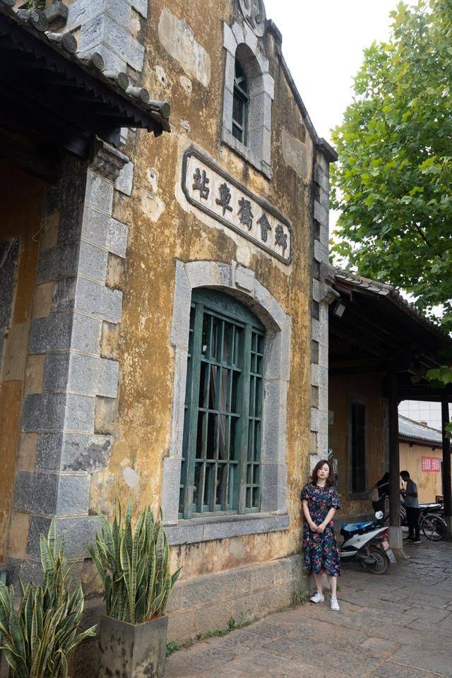 这是中国最慢的火车,车费120元,却火爆异常人满为患22