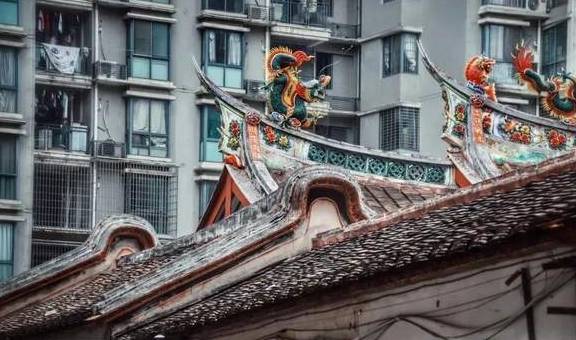 原创 武则天建的闽南小城,文艺媲美垦丁,靠着美食和大海出了圈!3