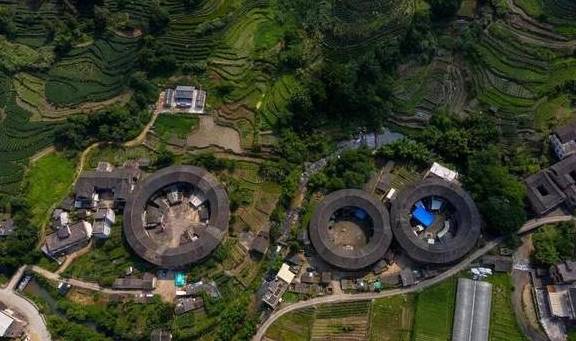 原创 武则天建的闽南小城,文艺媲美垦丁,靠着美食和大海出了圈!17