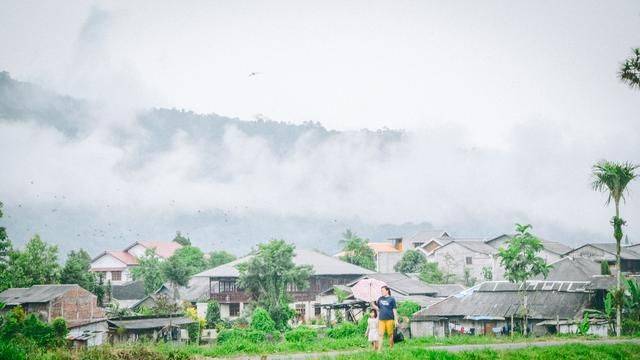 印尼旅游不可错过的一站:火山下的梦幻仙境,随手一拍就是大片3