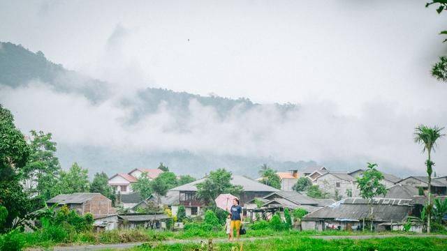 印尼旅游不可错过的一站:火山下的梦幻仙境,随手一拍就是大片5