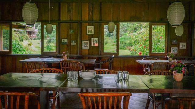 印尼旅游不可错过的一站:火山下的梦幻仙境,随手一拍就是大片22