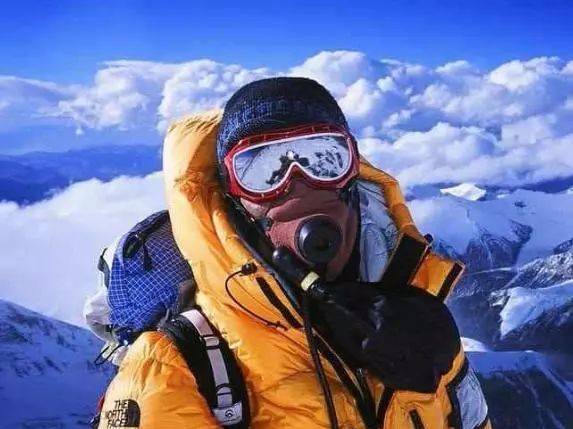 原创 珠穆朗玛峰一半在中国一半在尼泊尔,为什么全世界都说属于中国?2