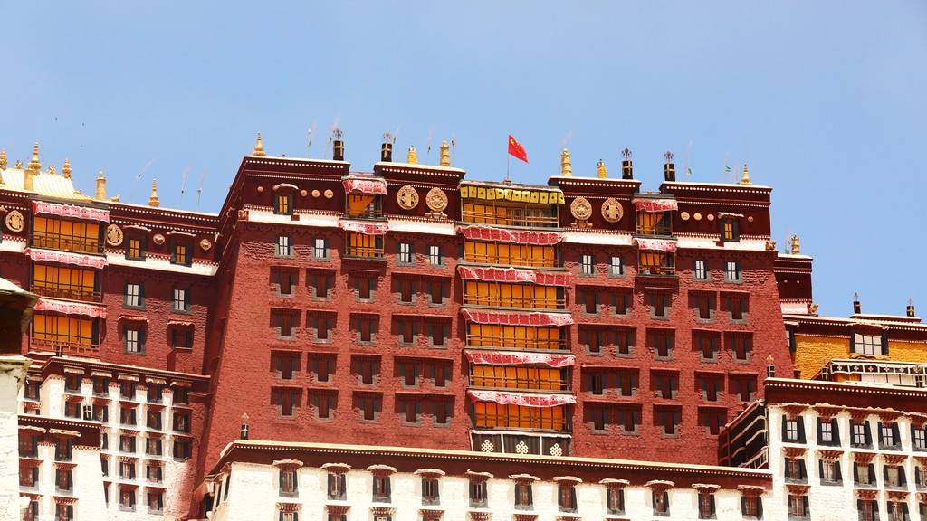 原创 布达拉宫究竟用了多少黄金,为何都说世上一半黄金在此?2