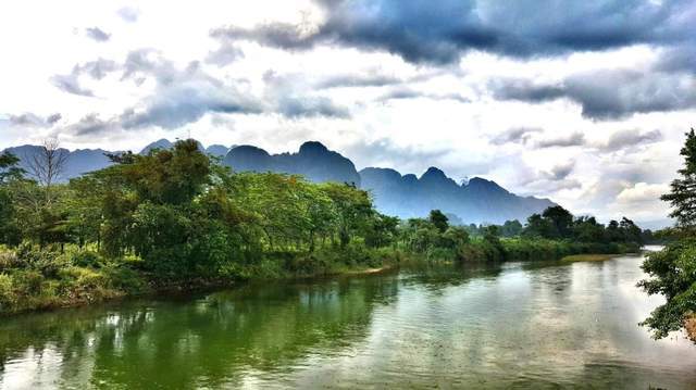 中老铁路火了！中国首个跨国高铁，车票巨便宜，沿途皆是美景7