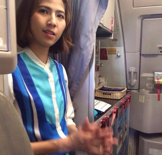 原创 飞机上隐藏的空姐“闺房”，位置隐蔽进去需要密码，你知道在哪吗2