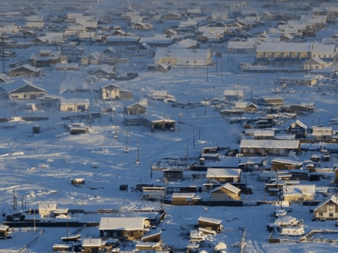 原创 世界上极为寒冷的地区，人烟稀少却烟火气息十足，且仅有一条公路1