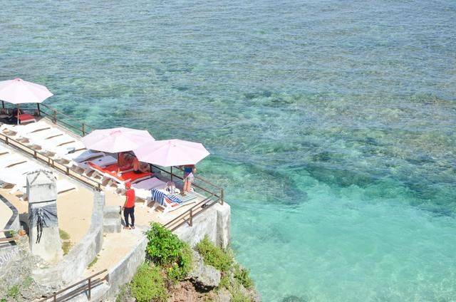 巴厘岛的美景太多,随便一初海边山洞,就是世界前5020