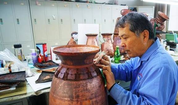 原创 北京闹市中的中华老字号，地铁站和路名，都以这个工艺品命名6