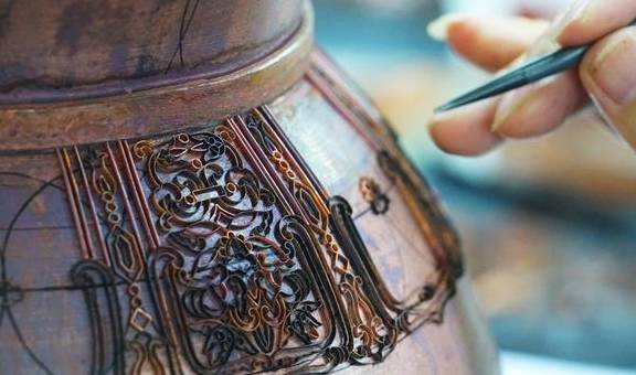 原创 北京闹市中的中华老字号，地铁站和路名，都以这个工艺品命名8