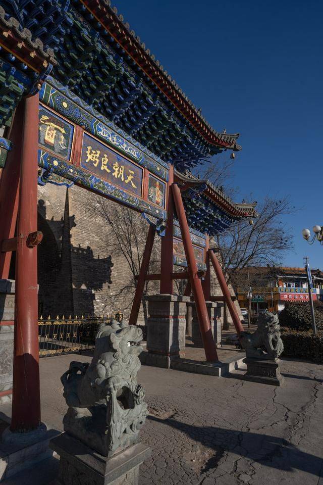 绝美!山西一个小县城还保留了如此大的城门楼,太了不起了9