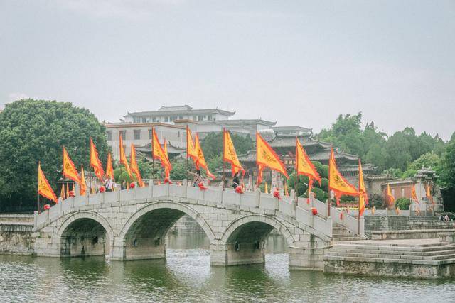 这里比丽江美,是云南最低调的古城,2022点一定要来打卡17