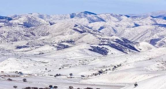 原创 来银装素裹的阿鲁科尔沁,听一曲草原上的“冬日恋歌”……2