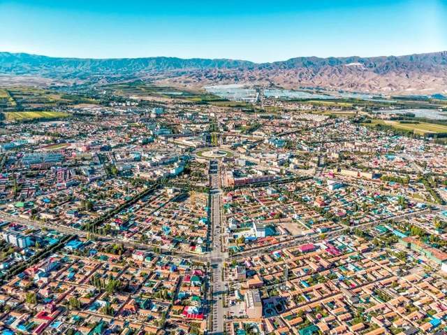 世界上最大的八卦城,没有红绿灯也不堵车,外地人却容易晕头转向1