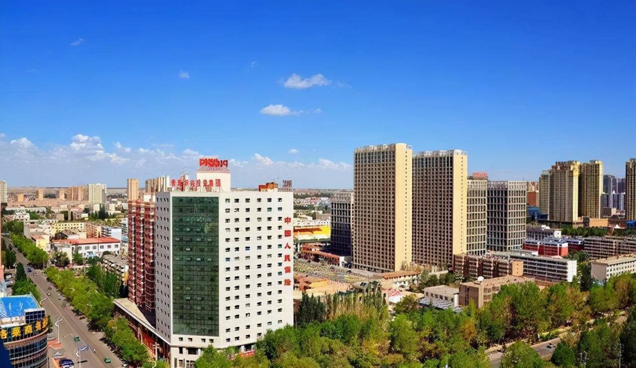 原创 青海的这个小城有福了,已成为国家级交通枢纽,景点众多资源丰富1