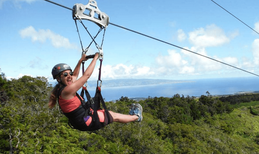 原创 悬崖上的胶囊酒店,距地面120米,出门需坐滑索,一般人不敢住5