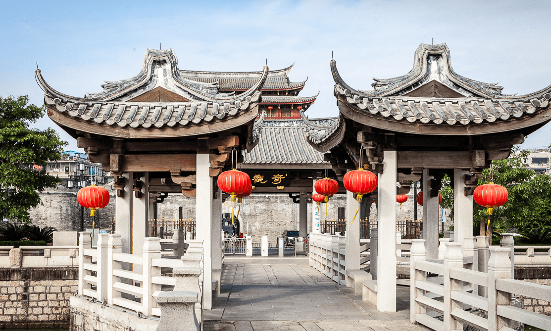 原创 广东有一低调的千年古城,风景不输重庆洪崖洞,门票免费游客不多5