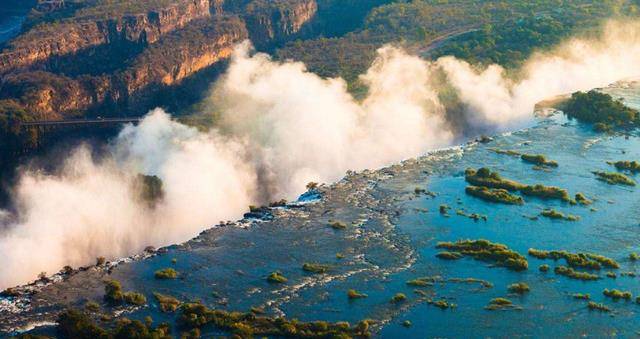 原创 世界“最刺激”的3座泳池,给你心跳加速的感觉,怂了可别来尝试5