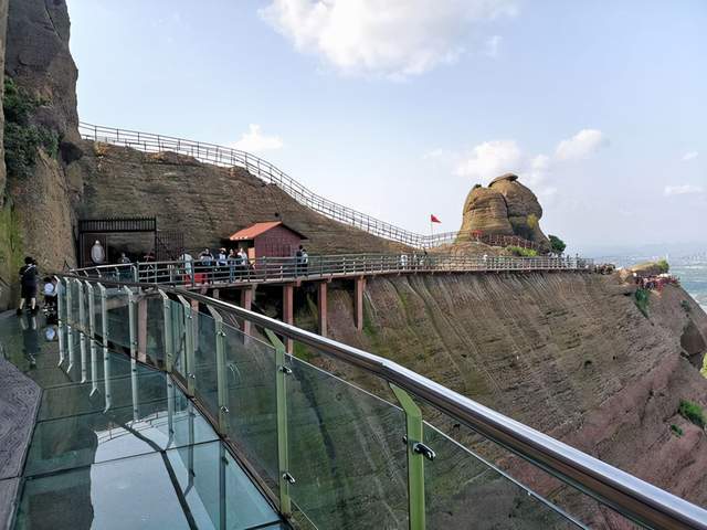 道教第一仙山——龙虎山伫立,静等攀登4