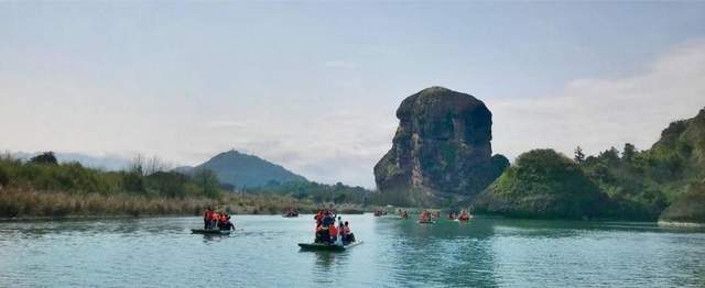道教第一仙山——龙虎山伫立,静等攀登6