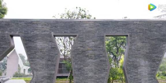 原创 藏在深圳富人区的「爱情公园」，火了8