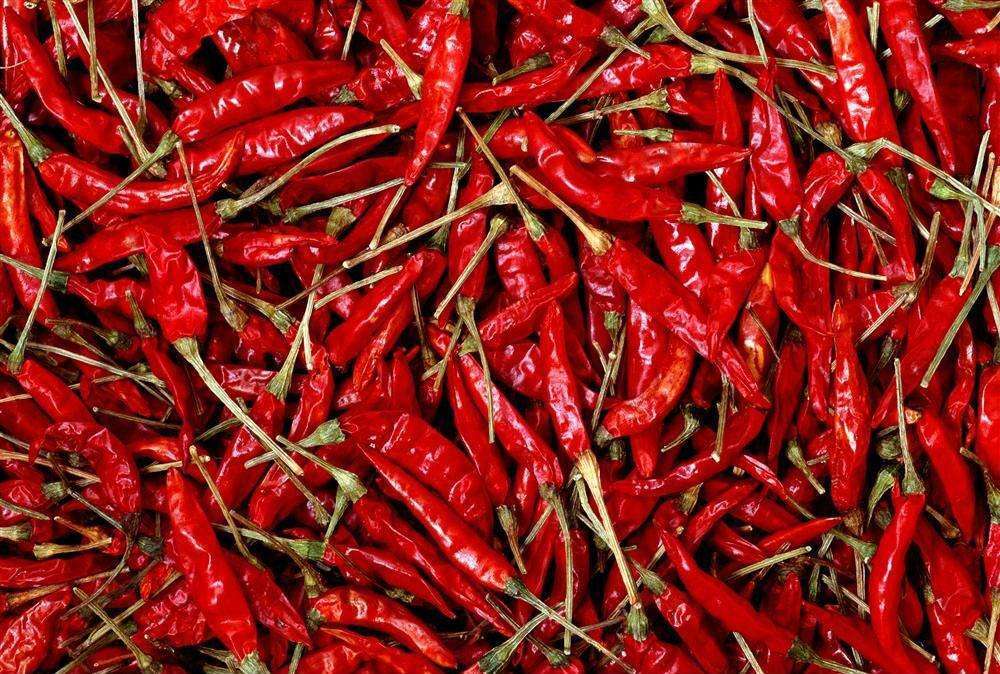 原创 为何泰国人做菜,总要撒上几颗“老鼠屎”?说出来你可能不信3