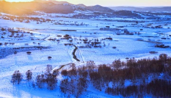 原创 -30℃的坝上草原星空太美，自驾游客太大意，差点有去无回5