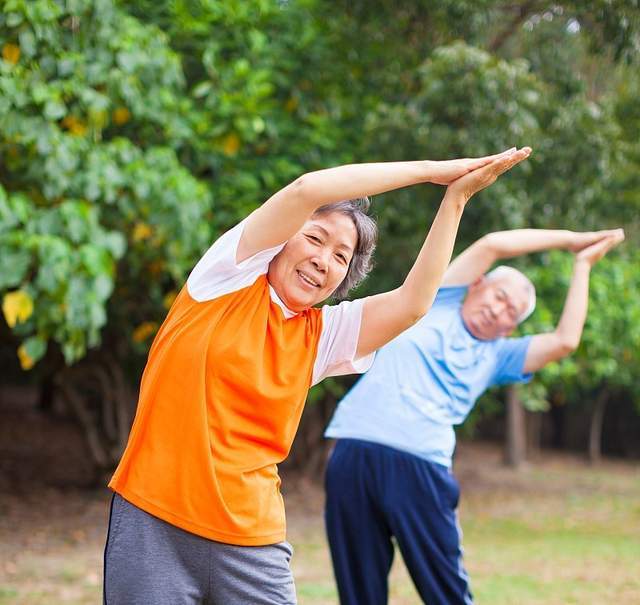 人到老年不要纠结这三件事，没有意义还伤身体1