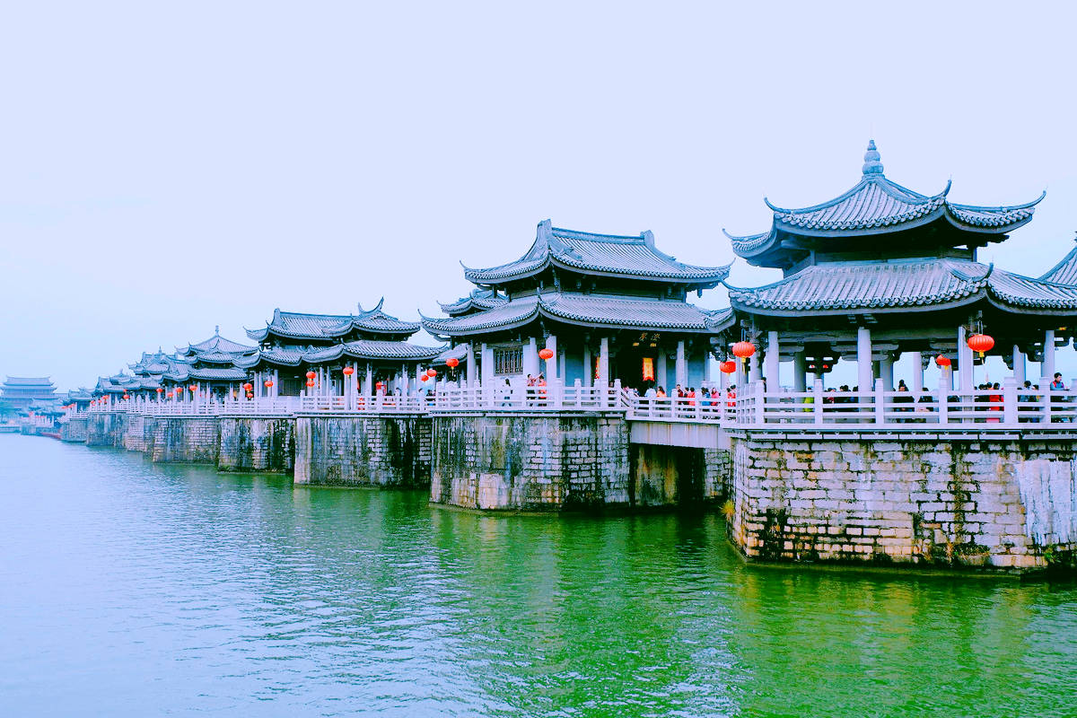 原创 重庆一古桥下,悬挂着一把斩龙剑,几百年来却无人敢动1