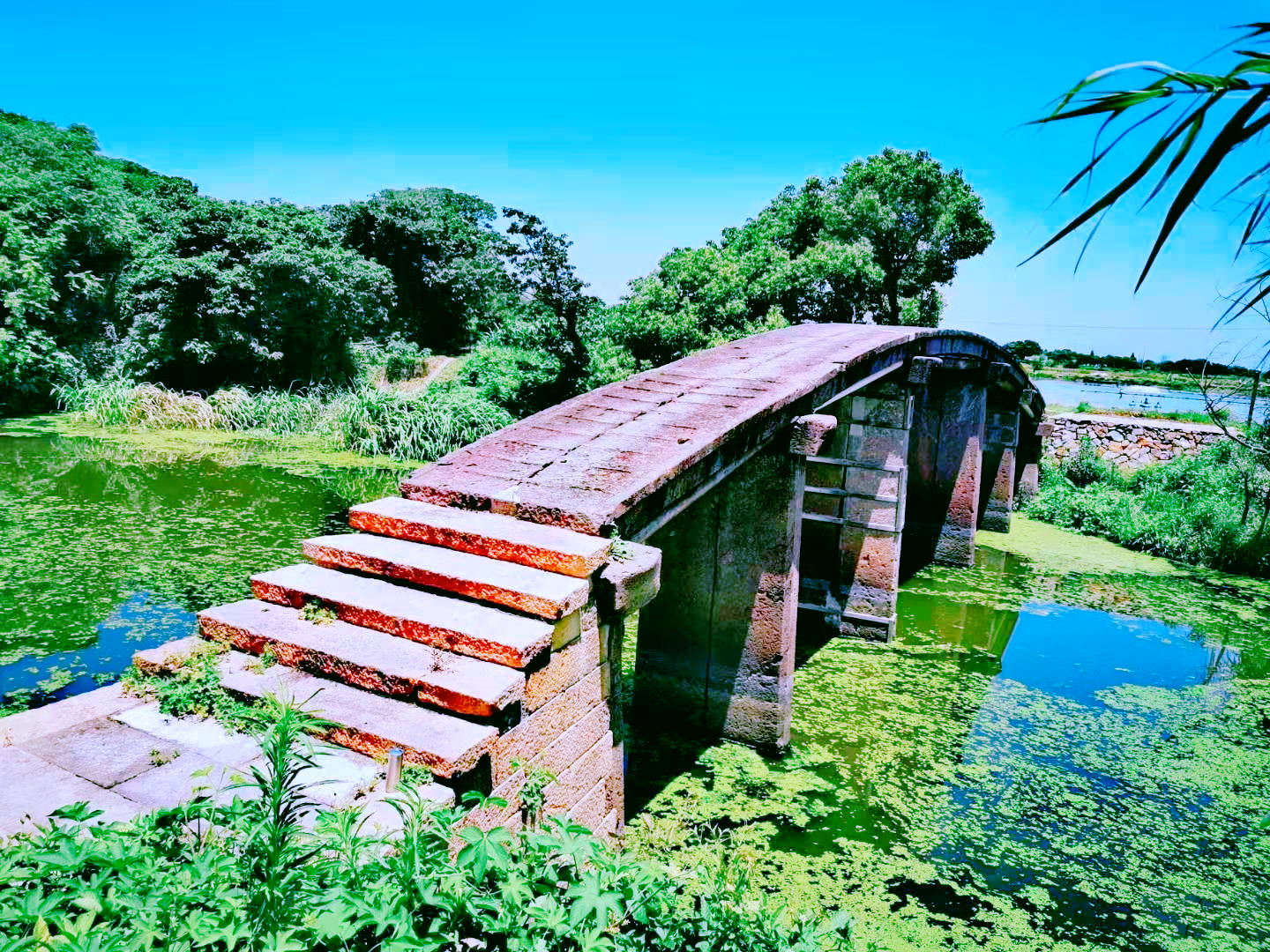 原创 重庆一古桥下,悬挂着一把斩龙剑,几百年来却无人敢动3