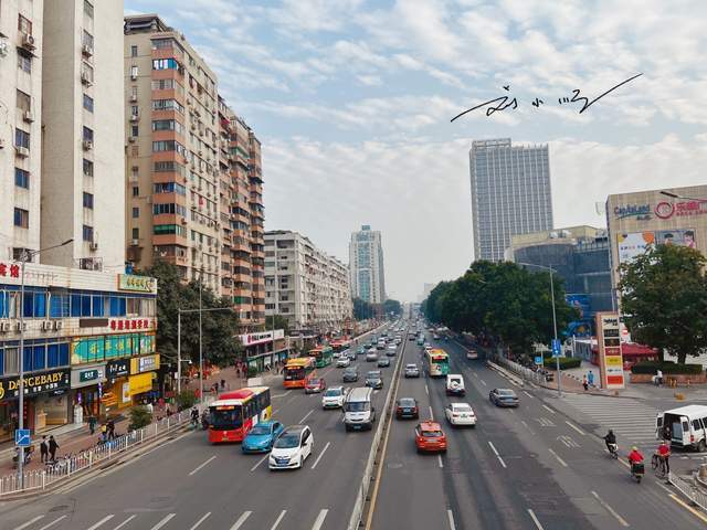 原创 广州市唯一地处珠江南岸的主城区,原本很荒凉,现在房价超10万3