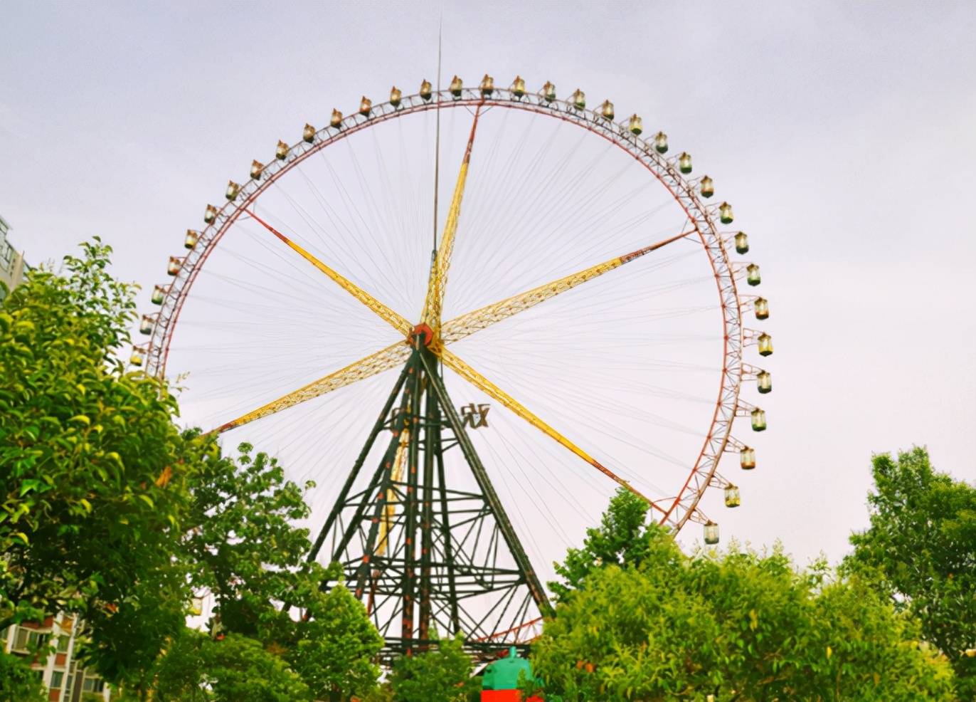 原创 郑州一座波折的游乐场,曾因自身问题被摘牌停业,如今已恢复荣光3