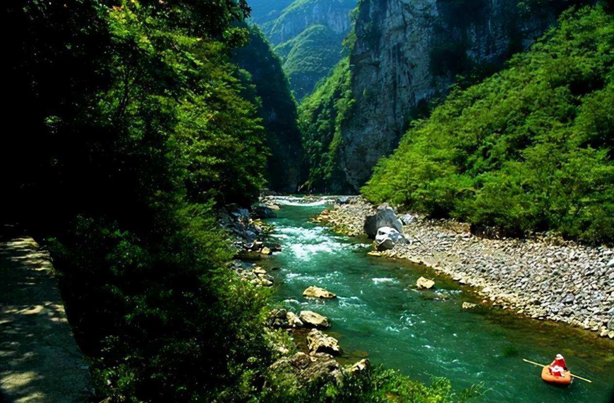 原创 贵阳又一小众景区走红，享誉黔西“张家界”，风景优美门票不贵1