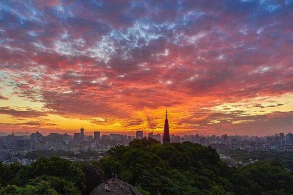 杭州爬山去哪里比较好 杭州免费爬山的地方1