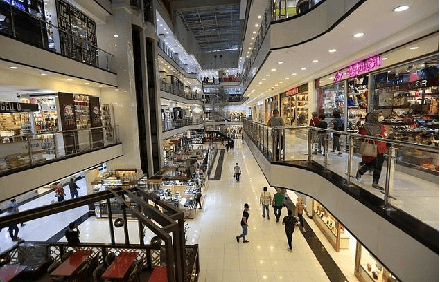 原创 上海一座曾经备受欢迎的商场，如今却被同行打压，逐渐走向没落2