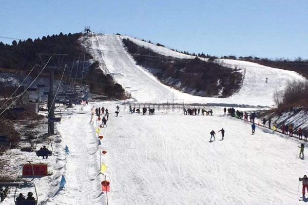 天津哪里滑雪好玩 天津最好的滑雪场2