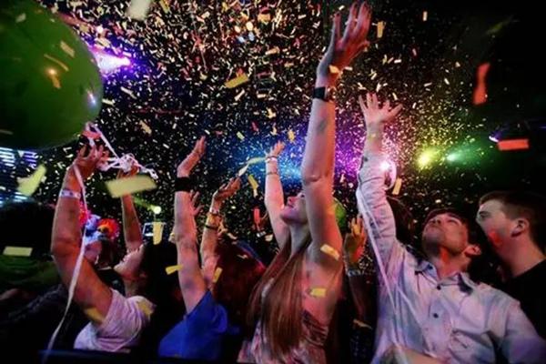 2022青岛跨年夜哪里有烟花看3