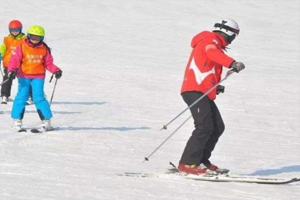 2022中国牡丹园滑雪场开业了吗2