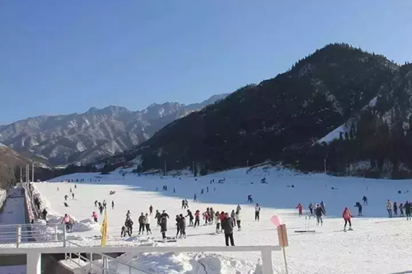 西安最值得去的滑雪场 西安滑雪场推荐5
