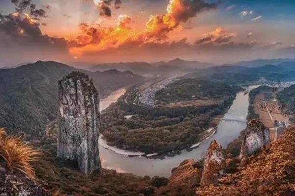 缙云仙都景区的最佳游览季节是几月份1