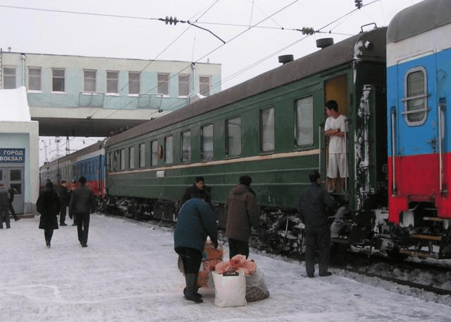 原创 全球最长的铁路线:全程10267公里,每月发车两次却一票难求1