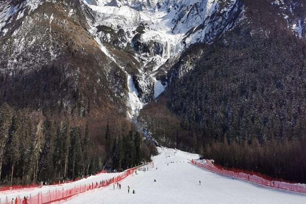 成都周边滑雪场哪个最好玩 成都周边滑雪场排名2