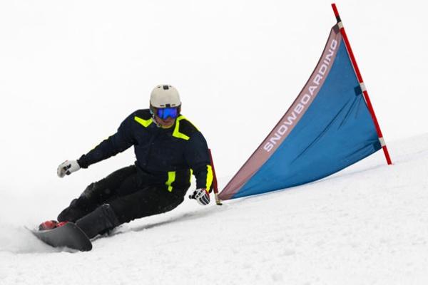 滑雪单板和双板有什么区别1